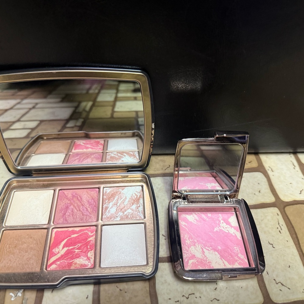 Hourglass Blush Palette - Pink and Cream Hues
